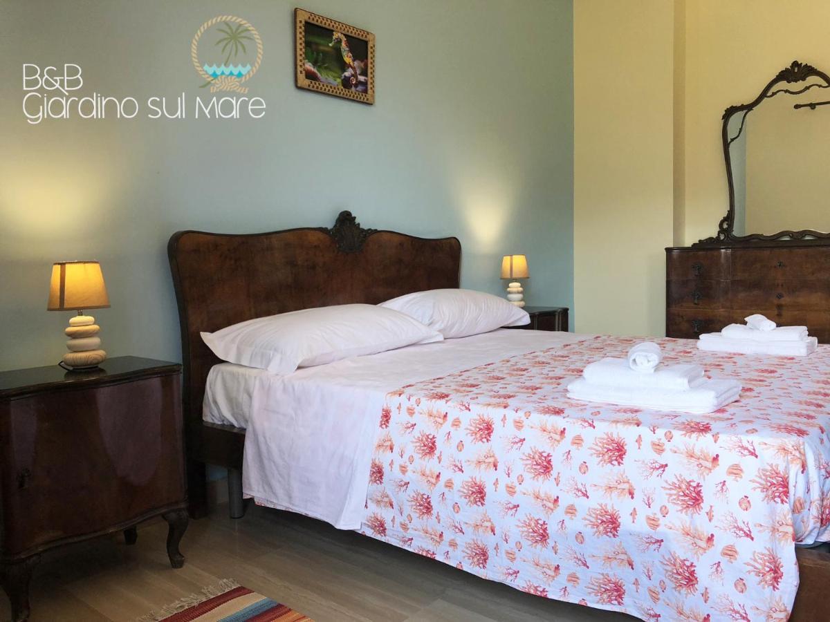パッティ Giardino Sul Mare Bed & Breakfast エクステリア 写真